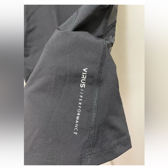 VIRUS Women's Athletic Sleeveless X- Form Compression Top Black Size Small - Picture 2 of 5